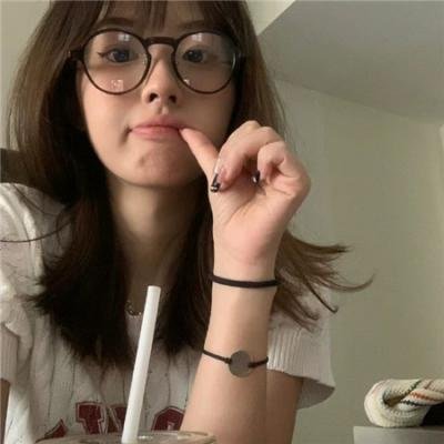 绝世魔尊与美娇娘